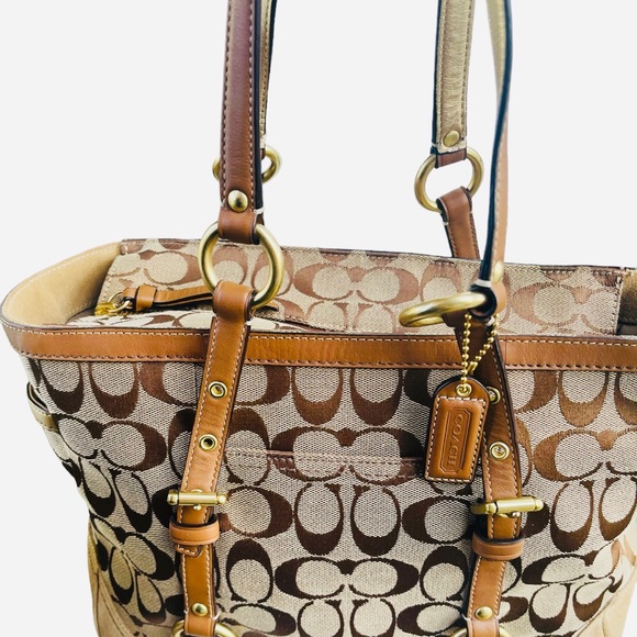 Coach Brown Signature Canvas And Leather Shoulder Bag - Picture 3 of 15